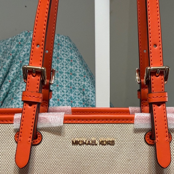 Michael Kors Tan and Orange Tote Bag - Picture 3 of 15